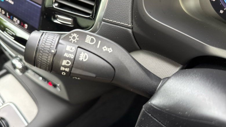 Volvo XC90 2.0 B5D [235] Plus Dark 5dr AWD Geartronic Diesel Estate